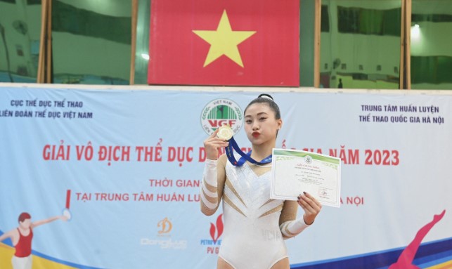 Vụ VĐV Phạm Như Phương: HLV phải trả lại tiền, Cục TDTT lên tiếng việc không gọi VĐV lên tuyển quốc gia