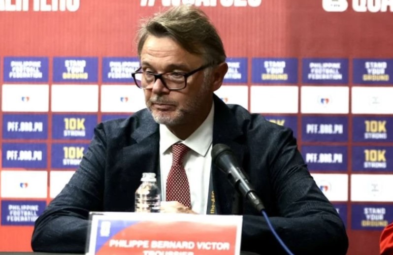 Bị Indonesia loại 1 cách xấu hổ, HLV Philippe Troussier vẫn tự tin đánh bại Iraq để lấy lại niềm tin