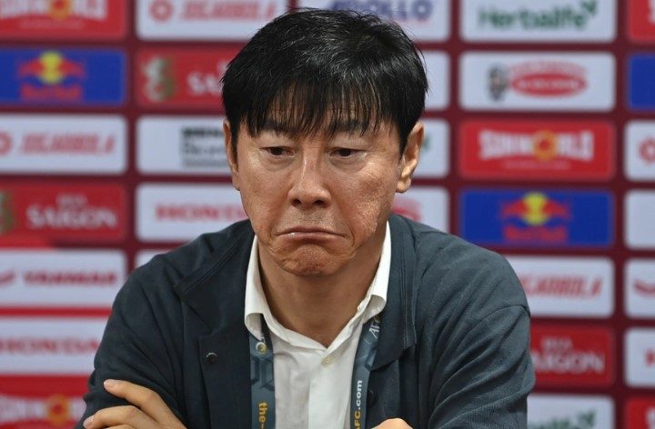 HLV Shin Tae Yong: ‘Tối rất buồn khi HLV Troussier rời ĐT Việt Nam, nó ảnh hưởng tới kho điểm của Indonesia’